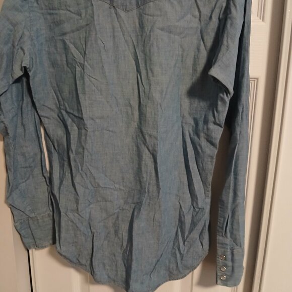 Vintage Levis Denim Chambray Shirt - Picture 5 of 7